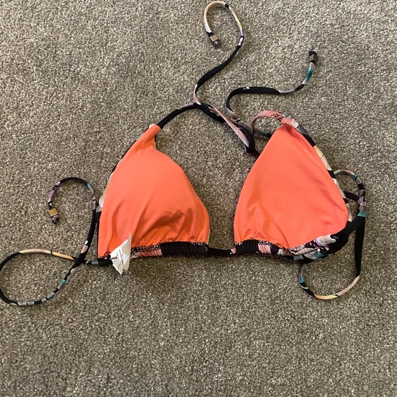 Becca floral swimsuit set - Picture 3 of 4